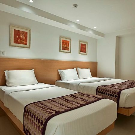 Hotel Leafio-Near Airport Mumbai Eksteriør bilde