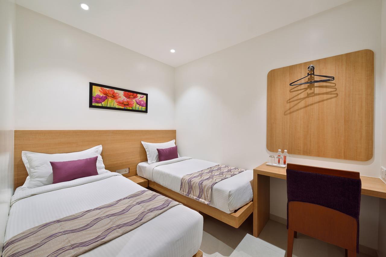 Hotel Leafio-Near Airport Mumbai Eksteriør bilde