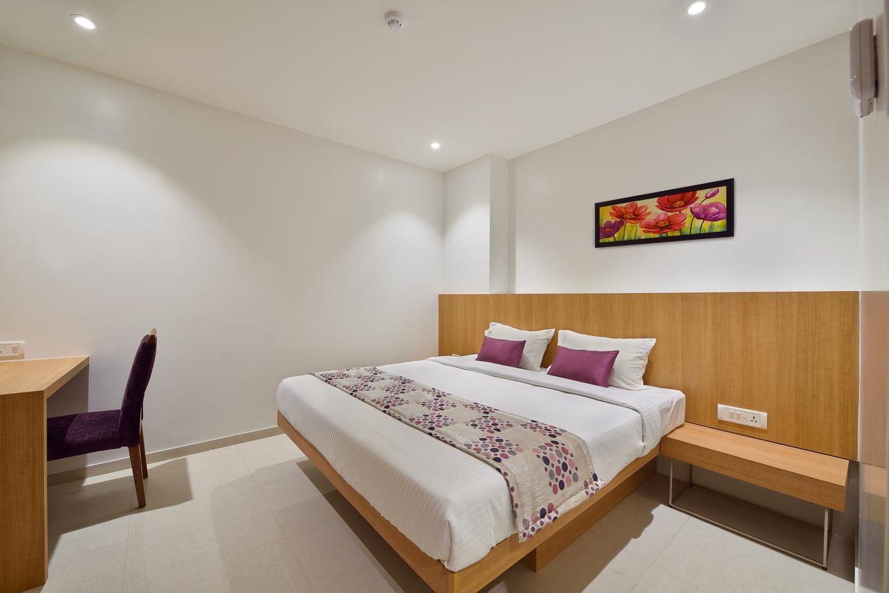 Hotel Leafio-Near Airport Mumbai Eksteriør bilde