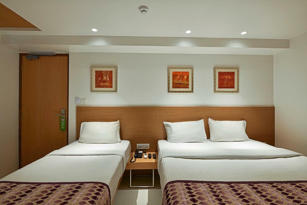 Hotel Leafio-Near Airport Mumbai Eksteriør bilde